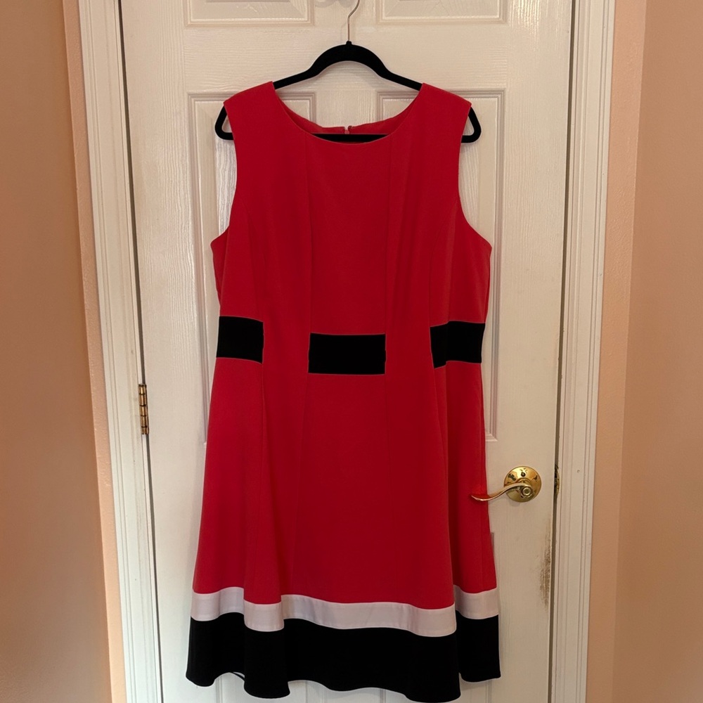 Coral black & white Colorblock A-Line Dress - Women - Calvin Klein